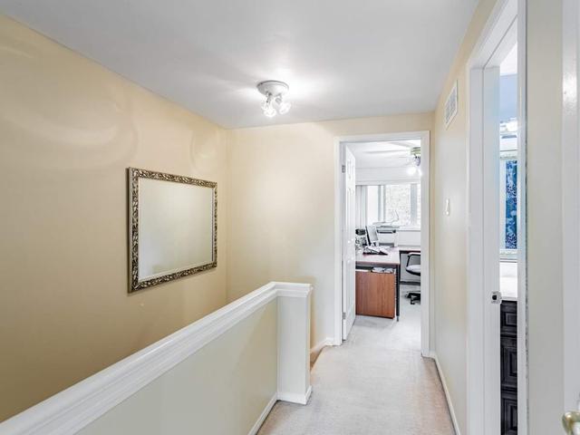 27 - 30 Livingston Rd, Townhouse with 4 bedrooms, 3 bathrooms and 2 parking in Toronto ON | Image 3