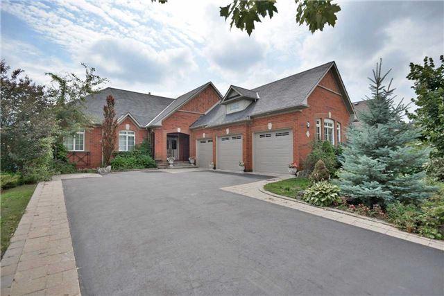 50 Links Lane, House detached with 3 bedrooms, 4 bathrooms and 6 parking in Brampton ON | Image 1