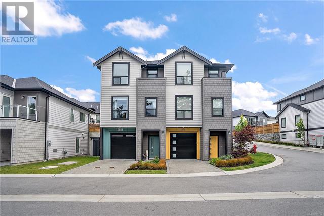 2816 Lunar Crt, House attached with 3 bedrooms, 4 bathrooms and 2 parking in Langford BC | Image 1