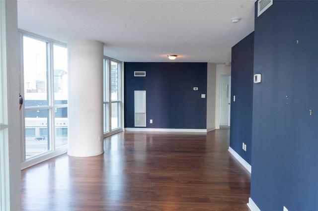 1112 - 33 Bay St, Condo with 2 bedrooms, 2 bathrooms and 1 parking in Toronto ON | Image 17