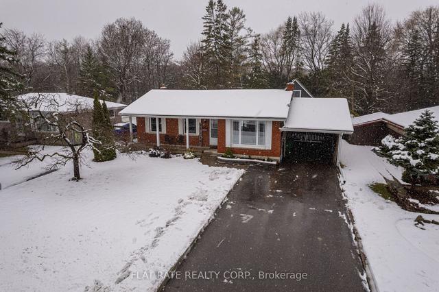 1049 Barnardo Ave, House detached with 3 bedrooms, 2 bathrooms and 8 parking in Peterborough ON | Image 27