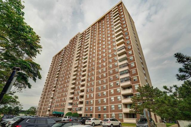 812 - 205 Hilda Ave, Condo with 2 bedrooms, 2 bathrooms and 1 parking in Toronto ON | Image 3