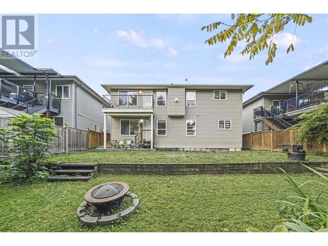 21500 Donovan Avenue, House detached with 6 bedrooms, 3 bathrooms and 5 parking in Maple Ridge BC | Image 35