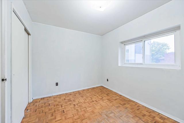 48 Carr St, House attached with 3 bedrooms, 2 bathrooms and 1 parking in Toronto ON | Image 21