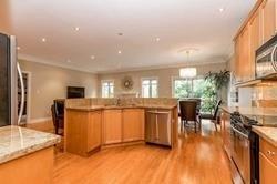 295 Douglas Rd, House detached with 3 bedrooms, 3 bathrooms and 6 parking in Richmond Hill ON | Image 21