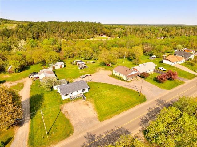 2794 Fourth Chute Road, House detached with 3 bedrooms, 2 bathrooms and 6 parking in Bonnechere Valley ON | Image 1