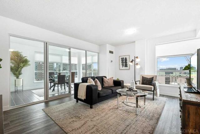 1801 - 50 Lombard St, Condo with 2 bedrooms, 1 bathrooms and 1 parking in Toronto ON | Image 23