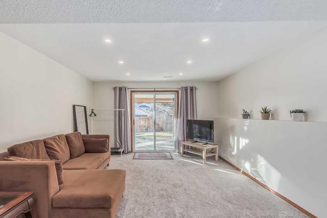 31 Sierra Vista Circle Sw, House detached with 4 bedrooms, 2 bathrooms and 4 parking in Calgary AB | Image 36