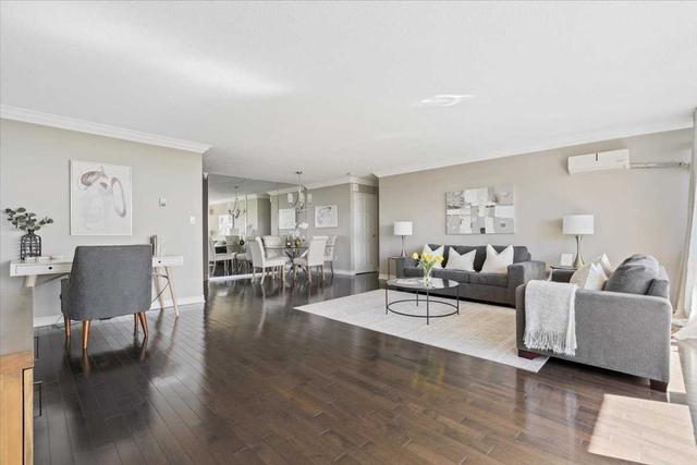 1207 - 3300 Don Mills Rd, Condo with 2 bedrooms, 2 bathrooms and 1 parking in Toronto ON | Image 4