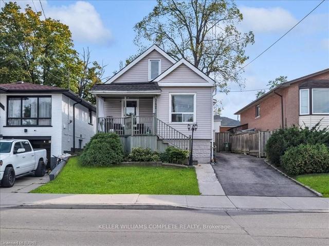 342 Queensdale Ave E, House detached with 3 bedrooms, 2 bathrooms and 3 parking in Hamilton ON | Image 23