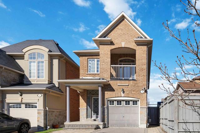 10 Woodville Dr, House detached with 4 bedrooms, 4 bathrooms and 4 parking in Vaughan ON | Image 1
