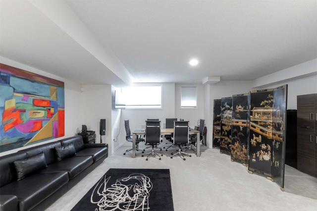 33 - 181 Parktree Dr, House attached with 3 bedrooms, 3 bathrooms and 2 parking in Vaughan ON | Image 22