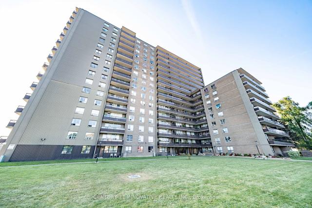 706 - 180 Markham Rd, Condo with 2 bedrooms, 2 bathrooms and 1 parking in Toronto ON | Image 12