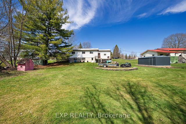 61 Hillcrest Dr, House detached with 3 bedrooms, 2 bathrooms and 11 parking in Quinte West ON | Image 15
