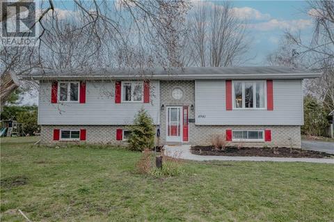 4941 Desjardins Street, House detached with 3 bedrooms, 2 bathrooms and 4 parking in South Glengarry ON | Card Image
