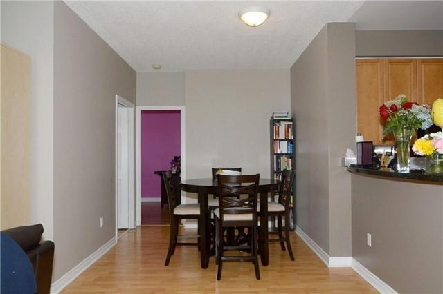 lph6 - 7 Lorraine Dr, Condo with 3 bedrooms, 2 bathrooms and 1 parking in Toronto ON | Image 8