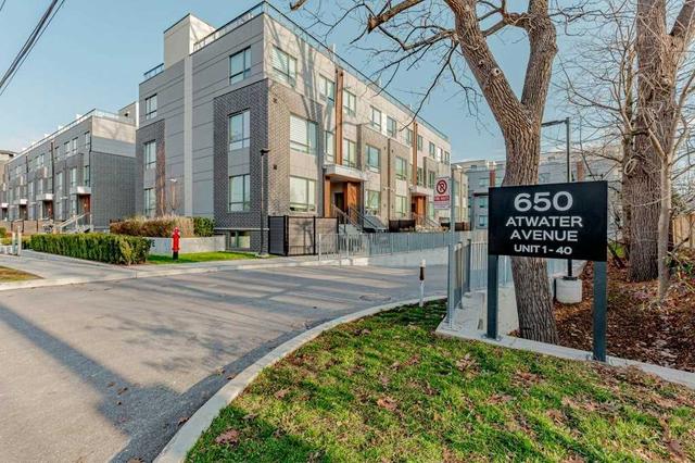 11 - 650 Atwater Ave, Townhouse with 2 bedrooms, 2 bathrooms and 1 parking in Mississauga ON | Card Image
