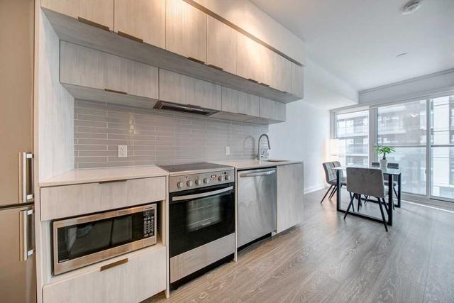 3815 - 181 Dundas St E, Condo with 1 bedrooms, 1 bathrooms and 0 parking in Toronto ON | Image 1