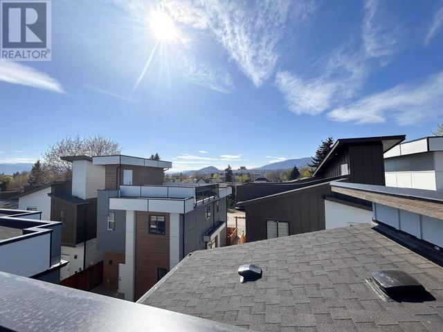 2179 Aberdeen Street, House attached with 3 bedrooms, 3 bathrooms and null parking in Kelowna BC | Image 31