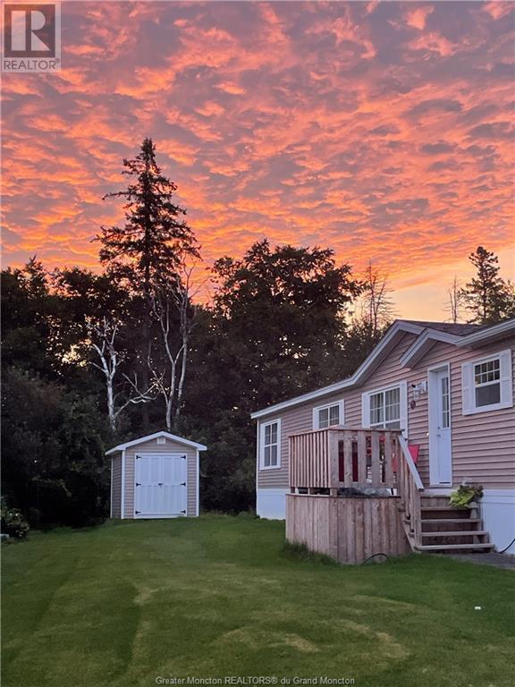 31 Lupin, Home with 3 bedrooms, 1 bathrooms and null parking in Riverview NB | Image 1