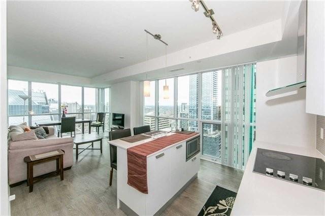 3008 - 11 Bogert Ave, Condo with 2 bedrooms, 2 bathrooms and 1 parking in Toronto ON | Image 2