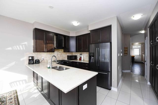 26 Lobelia St, Townhouse with 3 bedrooms, 4 bathrooms and 2 parking in Brampton ON | Image 22