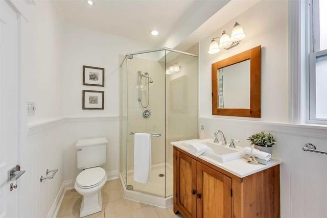 313 Seaton St, House attached with 4 bedrooms, 2 bathrooms and 1 parking in Toronto ON | Image 18