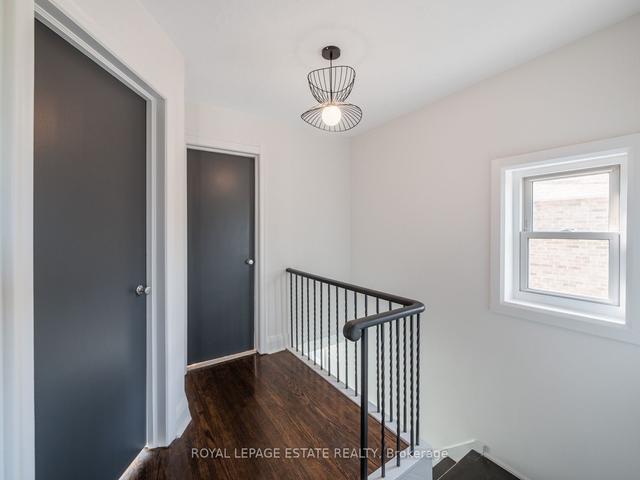 337 Blantyre Ave, House semidetached with 3 bedrooms, 2 bathrooms and 2 parking in Toronto ON | Image 18