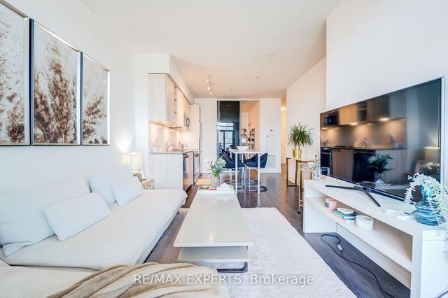 402 - 30 Ordnance St, Condo with 2 bedrooms, 2 bathrooms and 0 parking in Toronto ON | Image 9