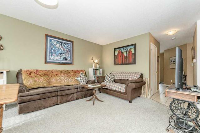 155 Swift Cres, House detached with 3 bedrooms, 4 bathrooms and 3.5 parking in Guelph ON | Image 6