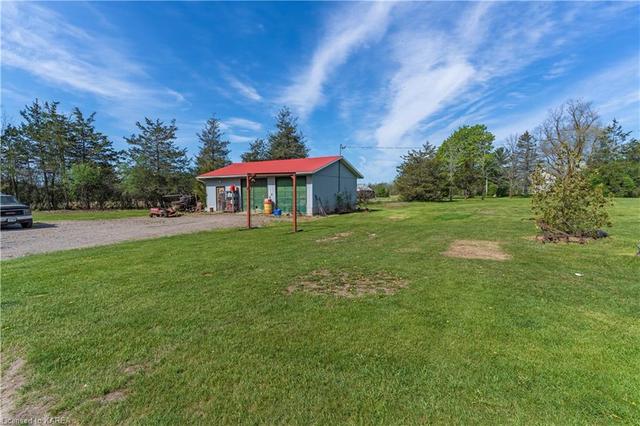 7604 County 2 Road, House detached with 4 bedrooms, 3 bathrooms and 14 parking in Greater Napanee ON | Image 44