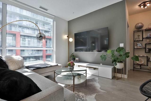 516 - 30 Nelson St, Condo with 1 bedrooms, 1 bathrooms and 1 parking in Toronto ON | Image 5