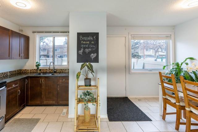 142 - 2319 56 Street Ne, Home with 3 bedrooms, 1 bathrooms and 1 parking in Calgary AB | Image 17