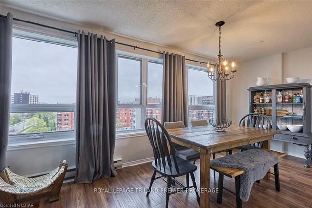 702 - 95 Base Line Rd W, Condo with 2 bedrooms, 2 bathrooms and 1 parking in London ON | Image 2