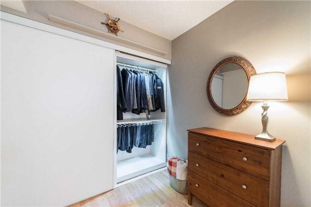 529 - 10 Douro St, Townhouse with 2 bedrooms, 1 bathrooms and 1 parking in Toronto ON | Image 9