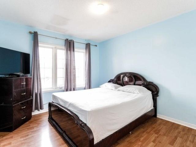 20 Irene Cres, House detached with 3 bedrooms, 3 bathrooms and 2 parking in Brampton ON | Image 10