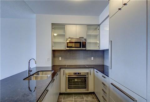 lph305 - 5162 Yonge St, Condo with 1 bedrooms, 1 bathrooms and 1 parking in Toronto ON | Image 2