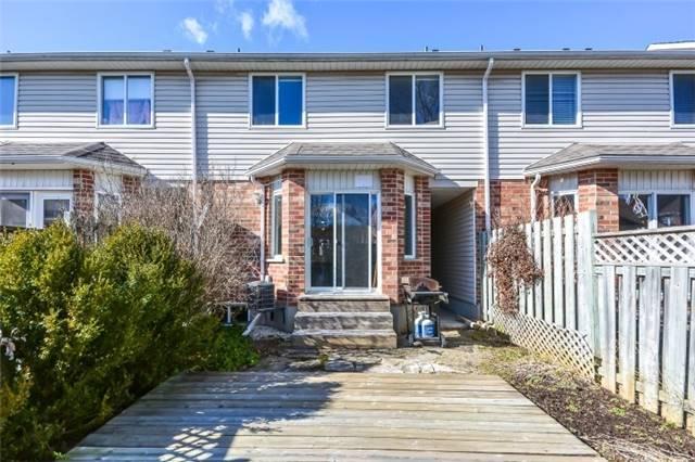 81 Terraview Cres, House attached with 3 bedrooms, 3 bathrooms and 2 parking in Guelph ON | Image 20