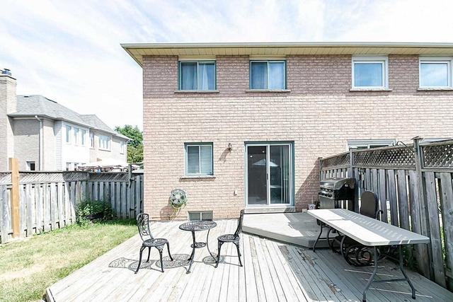 3885 Rippleton Lane, House semidetached with 3 bedrooms, 2 bathrooms and 3 parking in Mississauga ON | Image 26