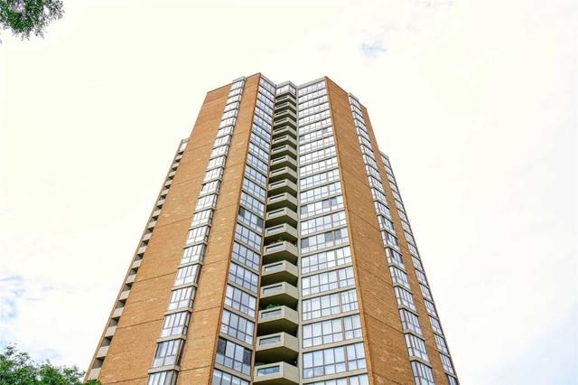 908 - 2000 Islington Ave, Condo with 3 bedrooms, 2 bathrooms and 3 parking in Toronto ON | Image 1