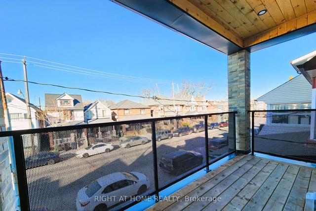 95 Hallam St, House detached with 4 bedrooms, 7 bathrooms and 0 parking in Toronto ON | Image 15
