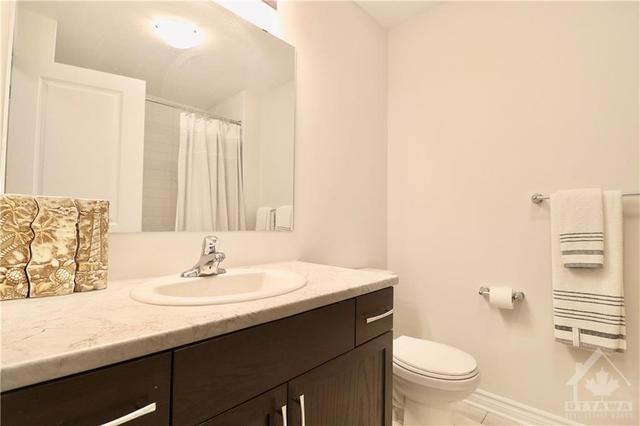 347 Grackle Street, Townhouse with 4 bedrooms, 3 bathrooms and 5 parking in Ottawa ON | Image 13