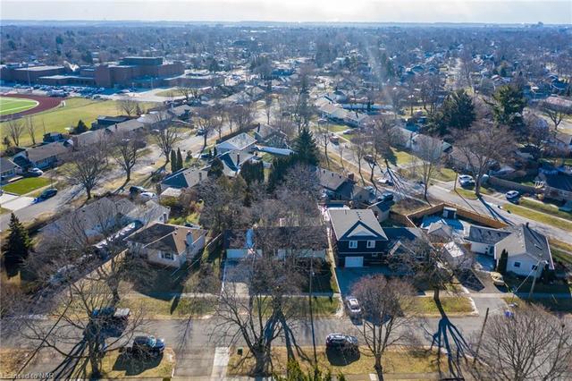 6 Edgewood Road, House detached with 4 bedrooms, 2 bathrooms and 7 parking in St. Catharines ON | Image 32