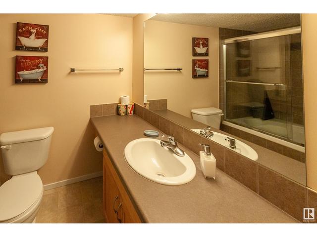 11174 83 Av Nw, House attached with 2 bedrooms, 1 bathrooms and 2 parking in Edmonton AB | Image 13