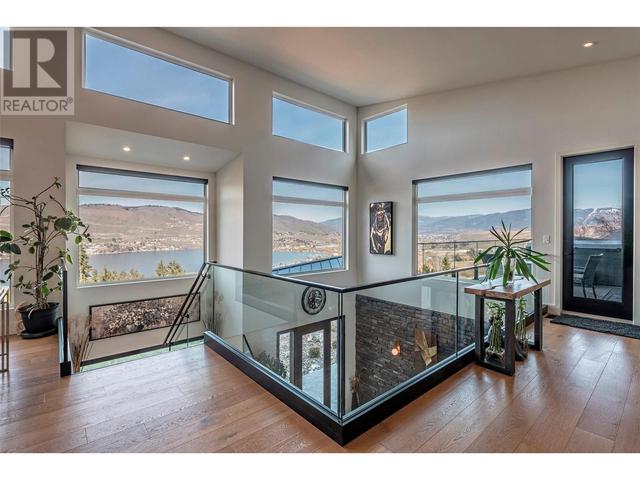 132 Sunset Boulevard, House detached with 5 bedrooms, 3 bathrooms and 9 parking in Vernon BC | Image 7