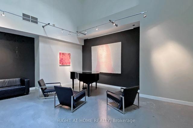 948 - 155 Dalhousie St, Condo with 2 bedrooms, 2 bathrooms and 1 parking in Toronto ON | Image 24