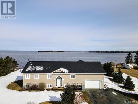 110 Gardiner Point Road, House detached with 5 bedrooms, 3 bathrooms and null parking in Hardwicke NB | Card Image