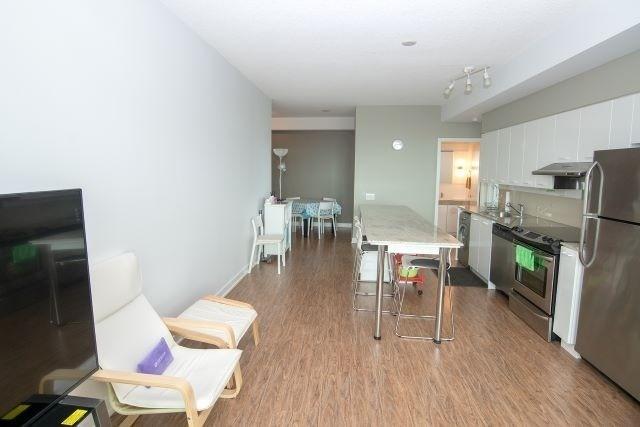 3111 - 29 Singer Crt, Condo with 2 bedrooms, 2 bathrooms and 1 parking in Toronto ON | Image 9