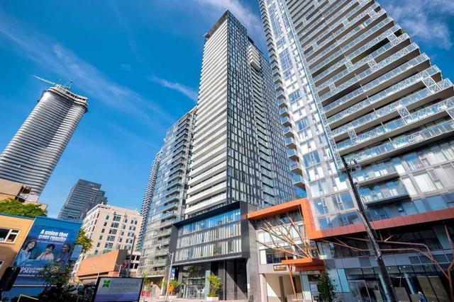 4001 - 50 Wellesley St E, Condo with 1 bedrooms, 1 bathrooms and 0 parking in Toronto ON | Image 13