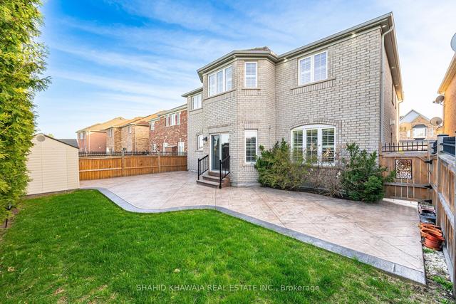 5405 Valhalla Cres, House detached with 5 bedrooms, 5 bathrooms and 4 parking in Mississauga ON | Image 25